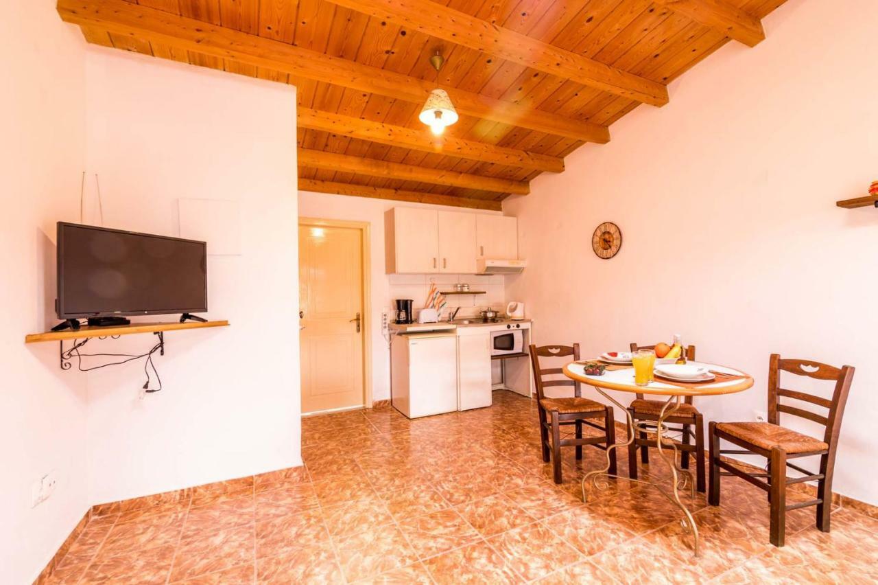 Solari Cosy Studio 2 Corfu  Buitenkant foto
