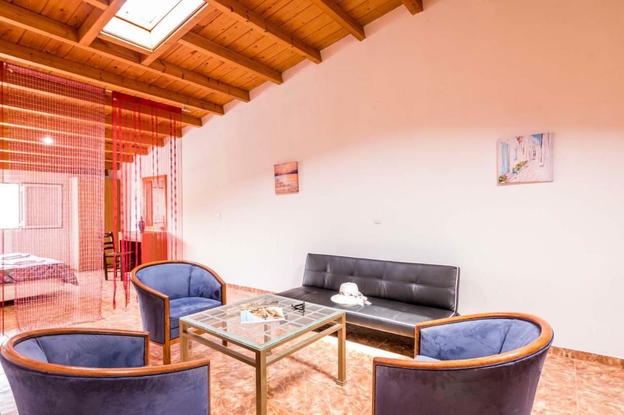 Solari Cosy Studio 2 Corfu  Buitenkant foto